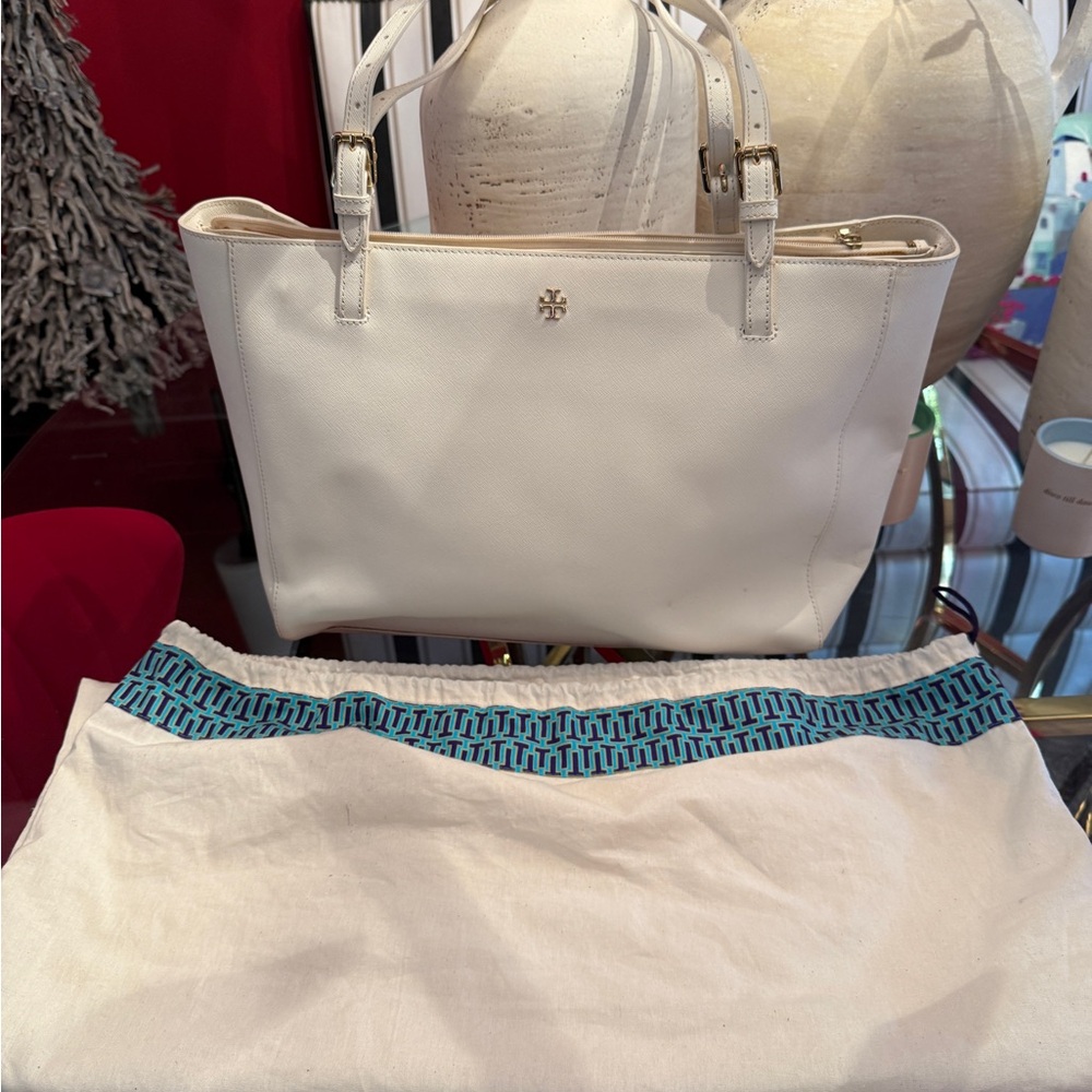 VGUC - Tory Burch White Tote